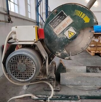 Rozbrusovaci pila na dlazbu KBR 300 PR