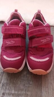 Celoroční boty zn.Superfit vel.30 

