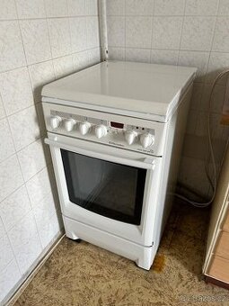 Kombinovaný Plynový sporák a elektrická trouba Electrolux