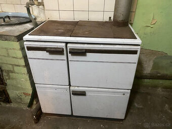 Sporák na tuhá paliva