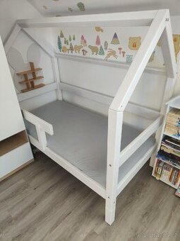 Domečková postel Benlemi