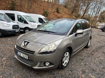 Peugeot 5008 2.0 HDI 110kW pano klima tažné 2010 ČR - 1