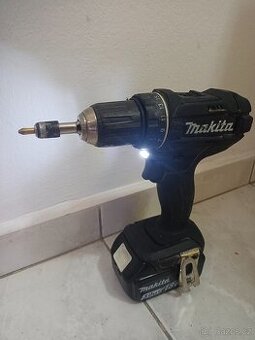 Aku vrtačka Makita DDF 482, baterie 18V 3.0