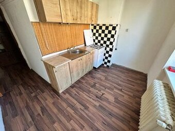 (779) Pronájem, byt 2+1, 57 m,  112, Bukovany - 1