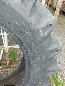 Traktorová pneumatika