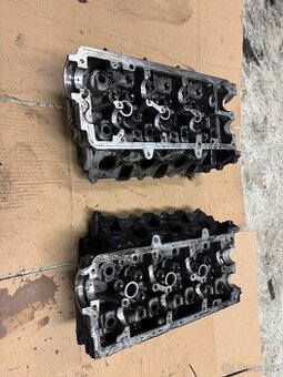 Hlava motoru VW touareg 3.0 165kw