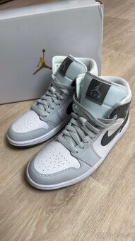 Jordan AIR JORDAN 1 MID - Vysoké tenisky - white/smoke grey/