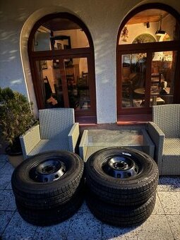 Obuté Ducato ,Boxer,225/75/16 C zimní 5x118  jako nové