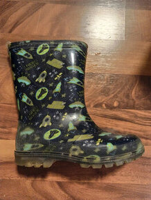 Gumáky s motivem vesmíru