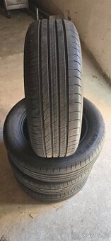 Prodám 4x letní zánovní pneu Good&Year 205/60 R16