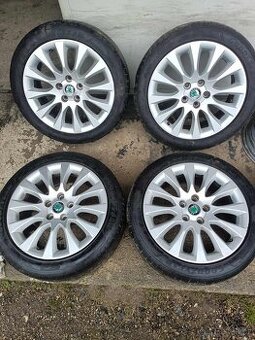 ☀️7,5mm orig. Alu Škoda R17 5x112 pneu 225/45 7,5mm