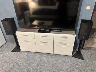 Focal Cobalt 806 se stojany