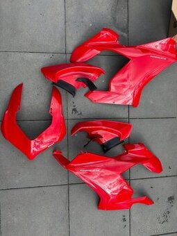 Ducati Panigale v4s 2018-2019 sada plastu