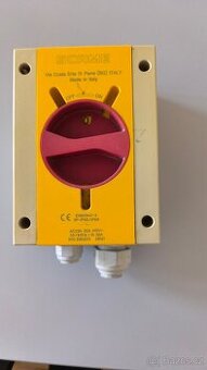 průmyslový vačkový spínač SCAME EN60947 32A 3P IP66/69