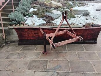 Traktorová radlice na sníh se železným břitem