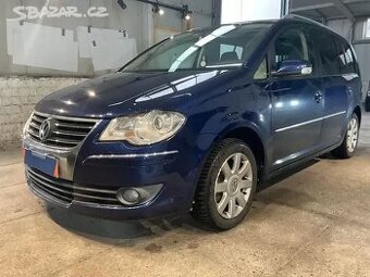 Touran 1.9TDI 77kW Highline 7.míst,tažné,serviska