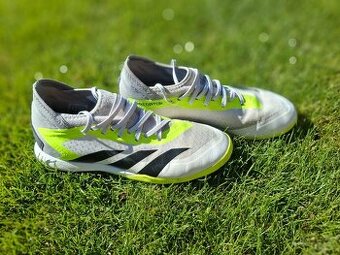 Prodám sálovky Adidas Predator