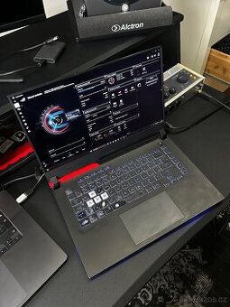 Asus ROG Strix G15 – herní notebook, vady