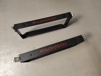 4 páry konzole, rámečky pro baterie PylonTech US5000