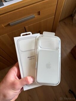 Apple Iphone 17 pro clear case