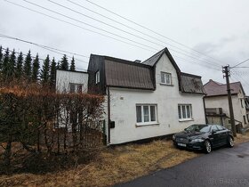 Prodej dvougeneračního rodinného domu v obci Kovářská 270 m2