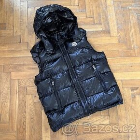 Moncler Vest Size 3 M