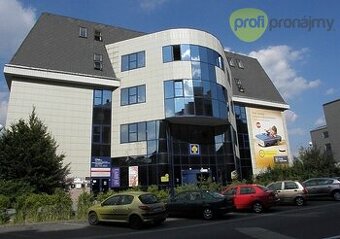 Pronájem kanceláře 78 m²