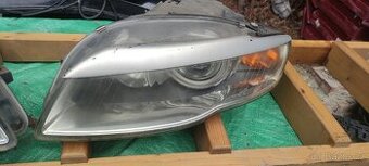 Přední světla Audi A4 b7 xenon