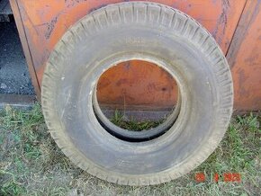 pneu 8,25x15