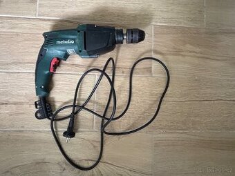 Příklepová vrtačka Metabo SBE 760