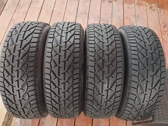 Kormoran Snow 215/60 R17 96H