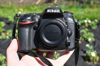 Nikon D7200