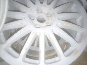 SPEEDLINE 5x98 7.5J17 et35 nachystany na lak