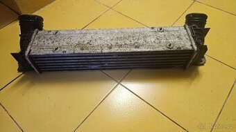 BMW orig. chladič vzduchu na modely e87,e90-91 a X1