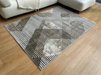 Kusový koberec Marvel 7602 beige 140 x 190 cm (N.O.V.Ý)