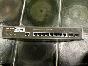 TP-LINK TL-SG3210