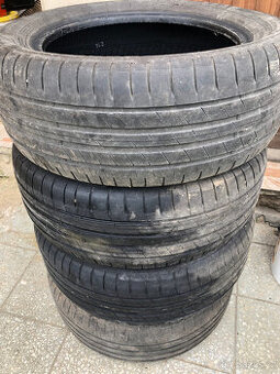 Letní pneu 205/55 R16
