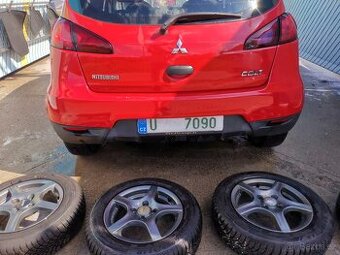 Alu kola Mitsubishi Colt