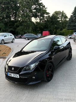 SEAT IBIZA CUPRA 1.4TSI 132kw DSG 136.000KM ROZSÁHLÝ SERVIS