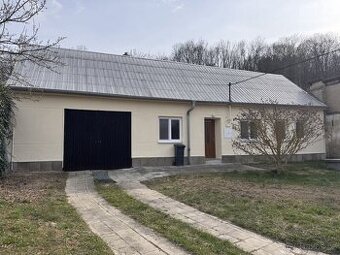 Velké Hostěrádky - Pronájem rodinného domu 2+1 s prostornou