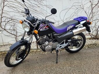 Honda SLR 650, el.štartér, len 11.200 km, TOP STAV