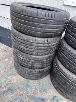 Letní sada pneu 215/45 R18 89V - Hankook