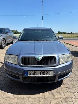 Škoda Superb 1