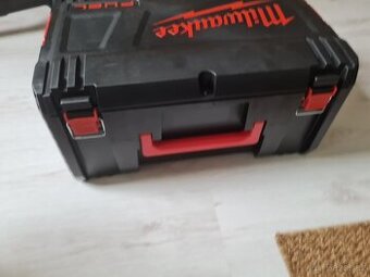 Milwaukee Heavy Duty Box 3