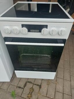 Prodám sporák MORA C625AW šířka 50 cm