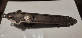 Štítové mosazné kování - 1