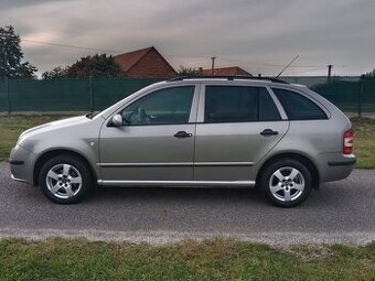 Škoda Fabia 1.2i - koupeno nové v ČR - 1. majitel