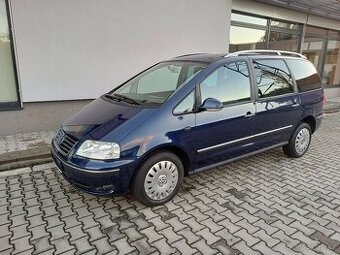 Benzínový Volkswagen Sharan 1.8 Turbo