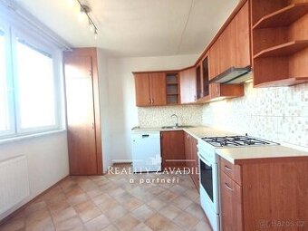 Pronájem bytu 3+1 72 m² s balkonem, Havlíčkův Brod