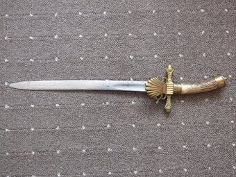 Myslivecký lovecký tesák